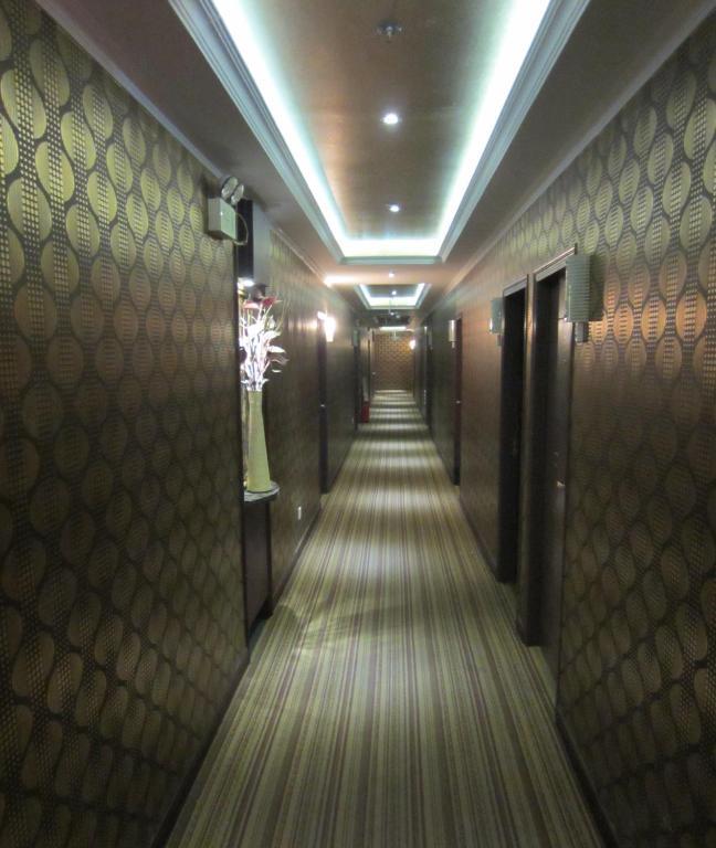 Jiujiu Holiday Hotel 上海 外观 照片
