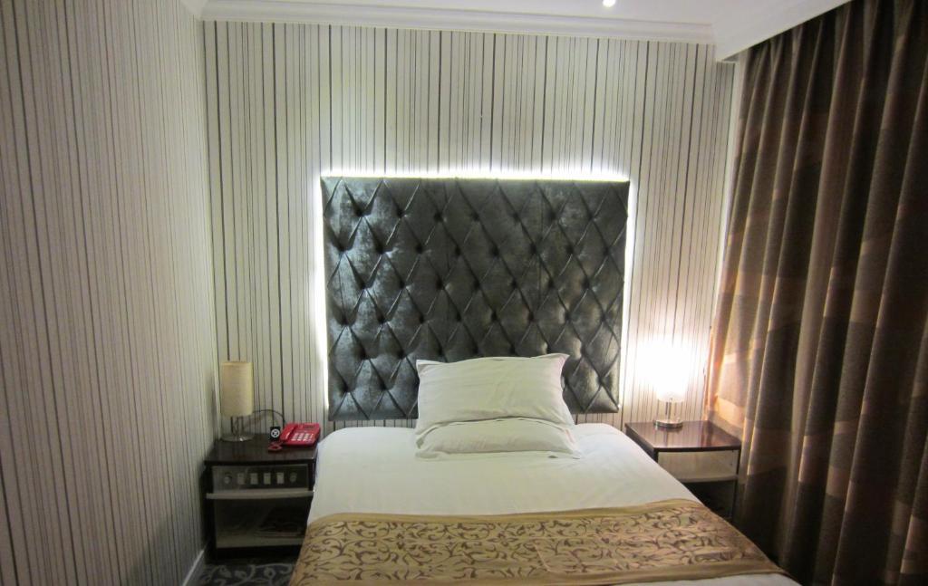 Jiujiu Holiday Hotel 上海 外观 照片