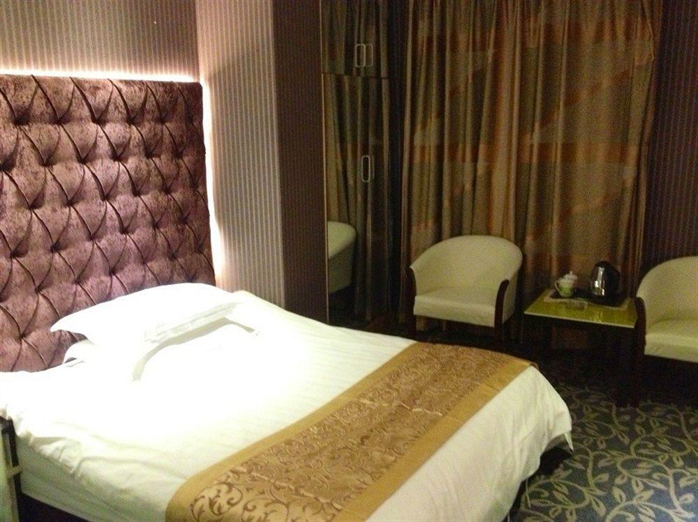 Jiujiu Holiday Hotel 上海 外观 照片